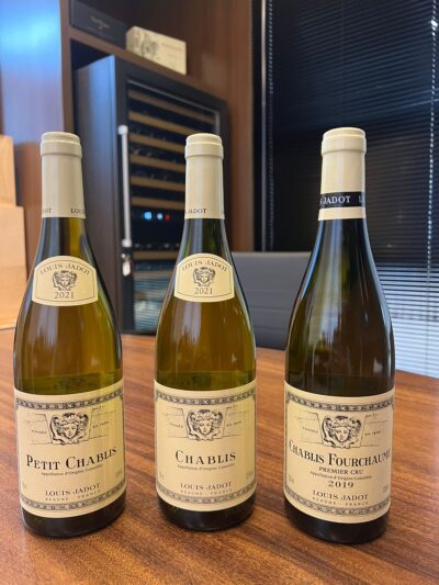 KIT LOUIS JADOT – Petit Chablis, Chablis Fourchaume Premiere Cru, Chablis